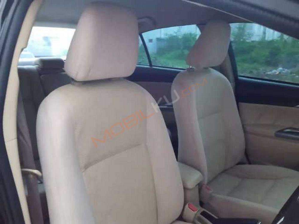 Mobil Toyota Vios 2017