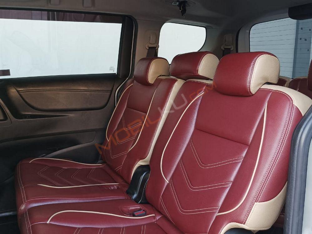 Mobil Toyota Sienta 2018