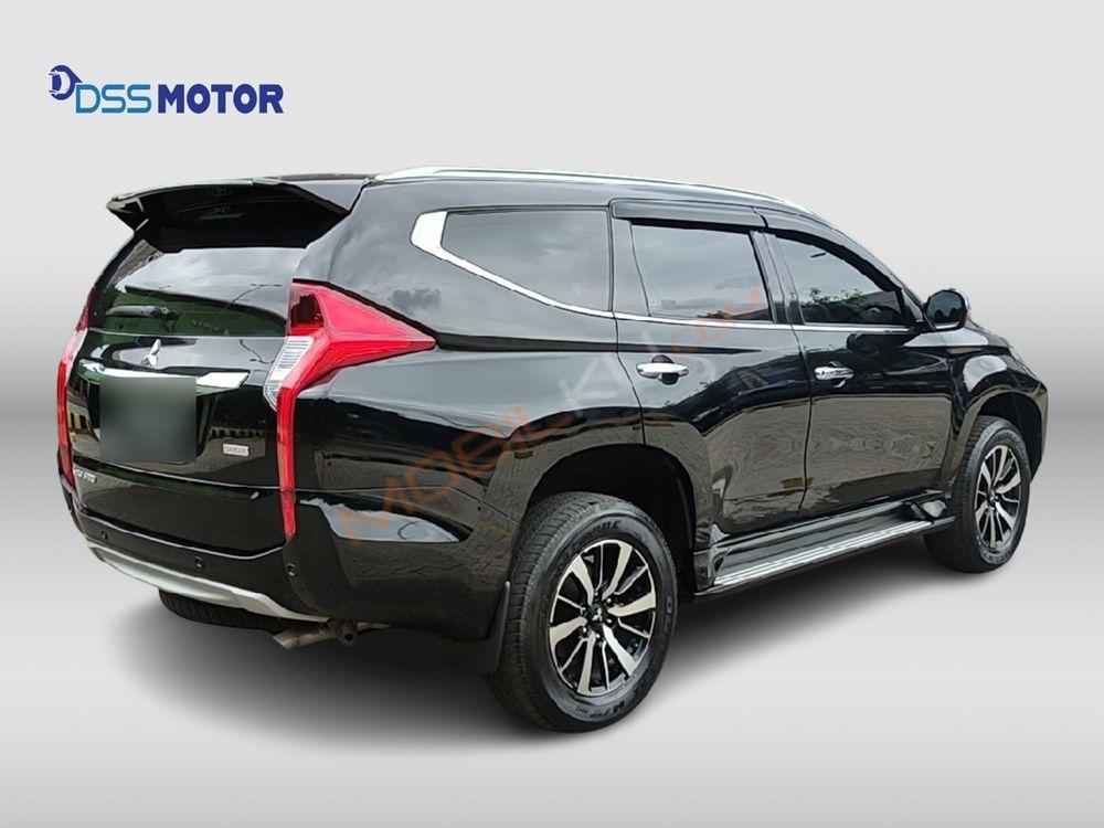 Mobil Mitsubishi Pajero Sport 2020