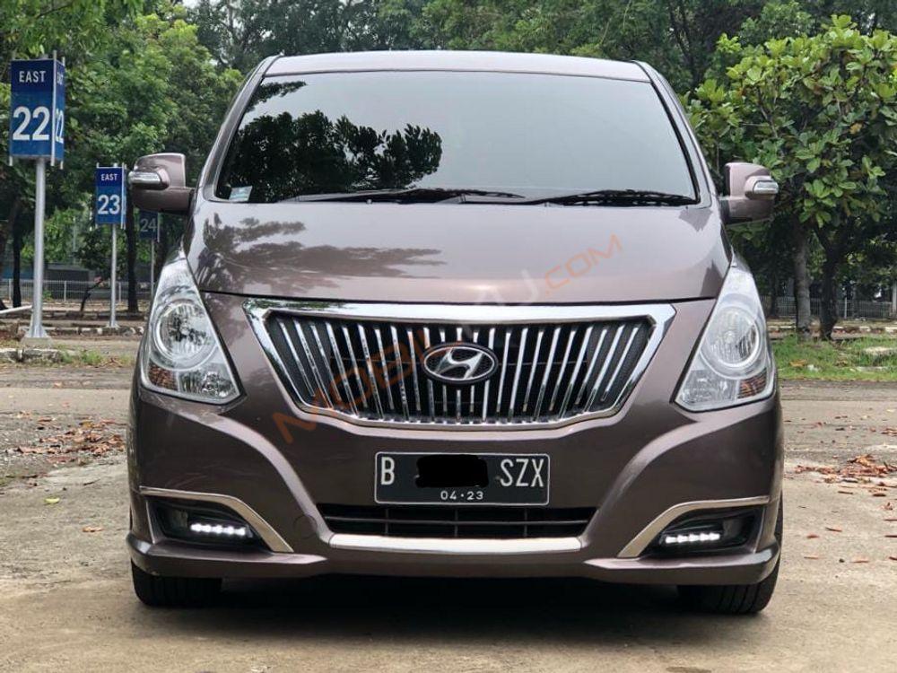 Mobil Hyundai H-1 2018