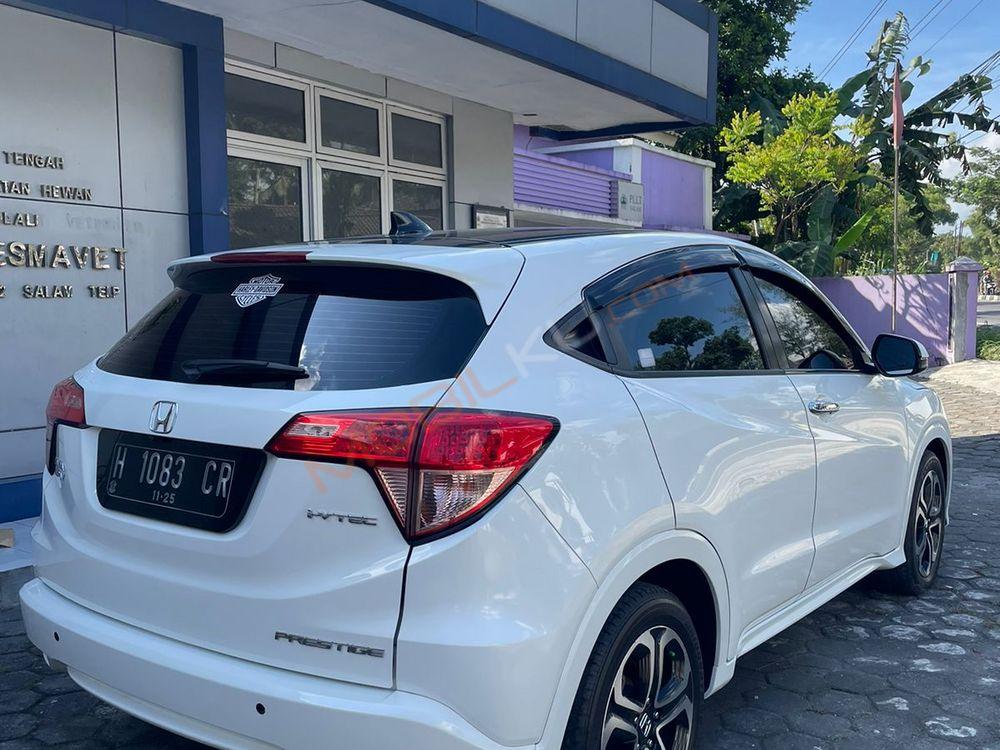 Mobil Honda HR-V 2015