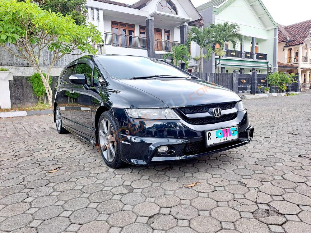 Mobil Honda Odyssey 2007