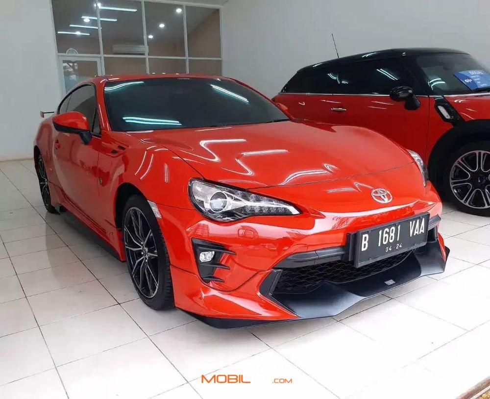 Mobil Toyota 86 2019