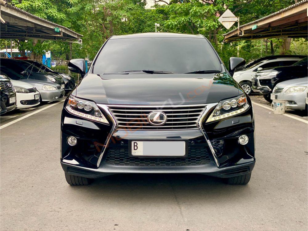 Mobil Lexus RX 2014