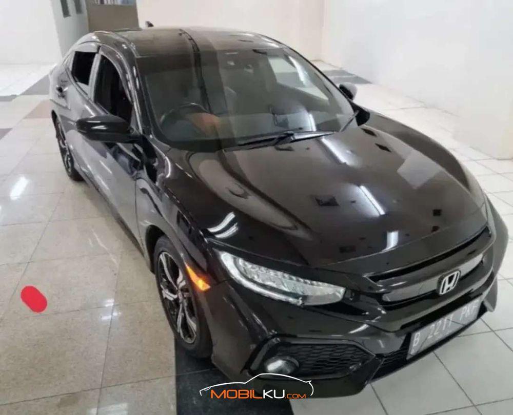Mobil Honda Civic Sedan 2019