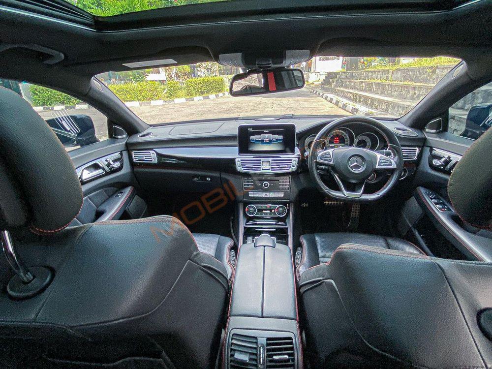 Mobil Mercedes-Benz CLS 2016