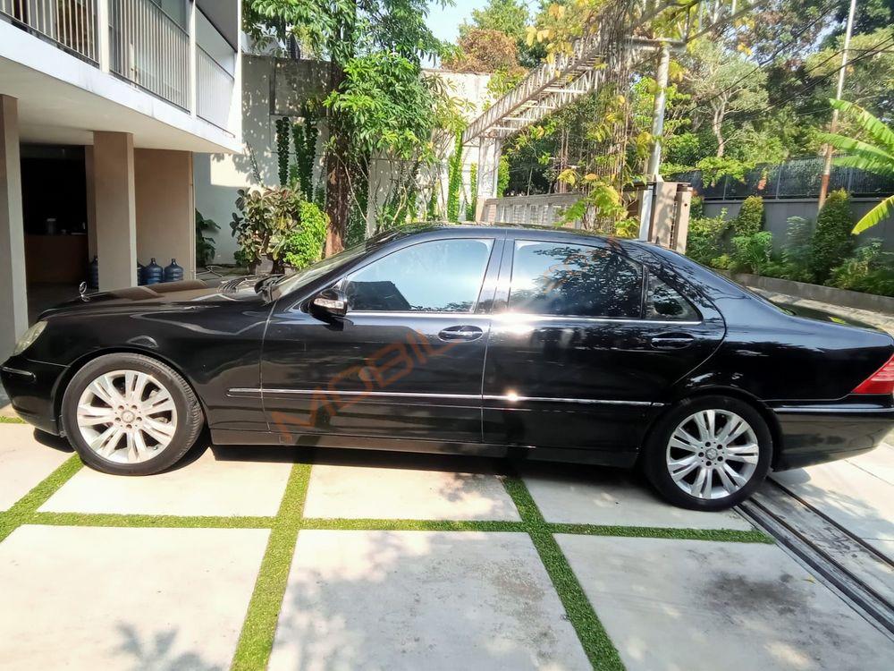 Mobil Mercedes-Benz S-Class 2003