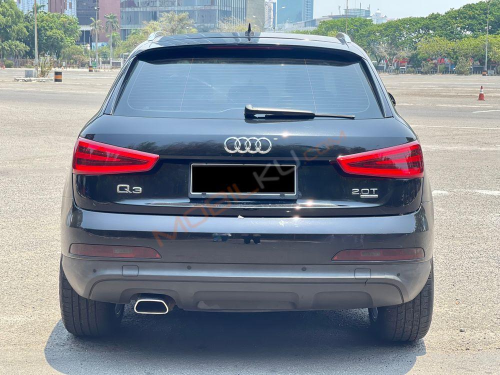 Mobil Audi Q3 2014