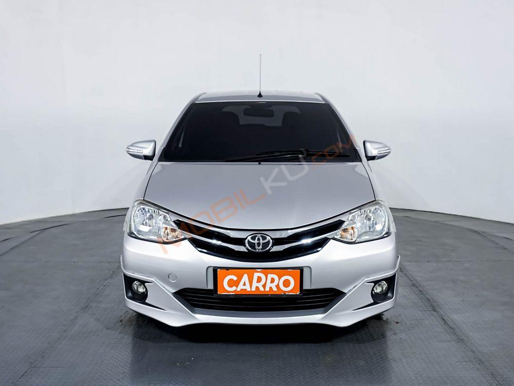 Mobil Toyota Etios 2016