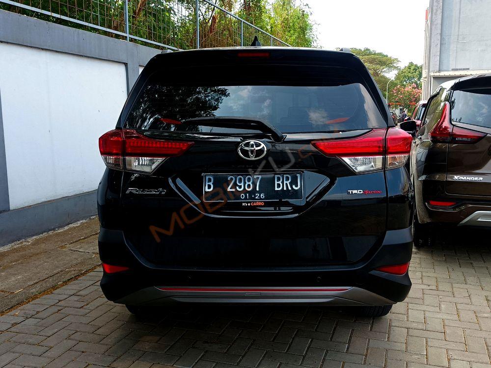Mobil Toyota Rush 2020