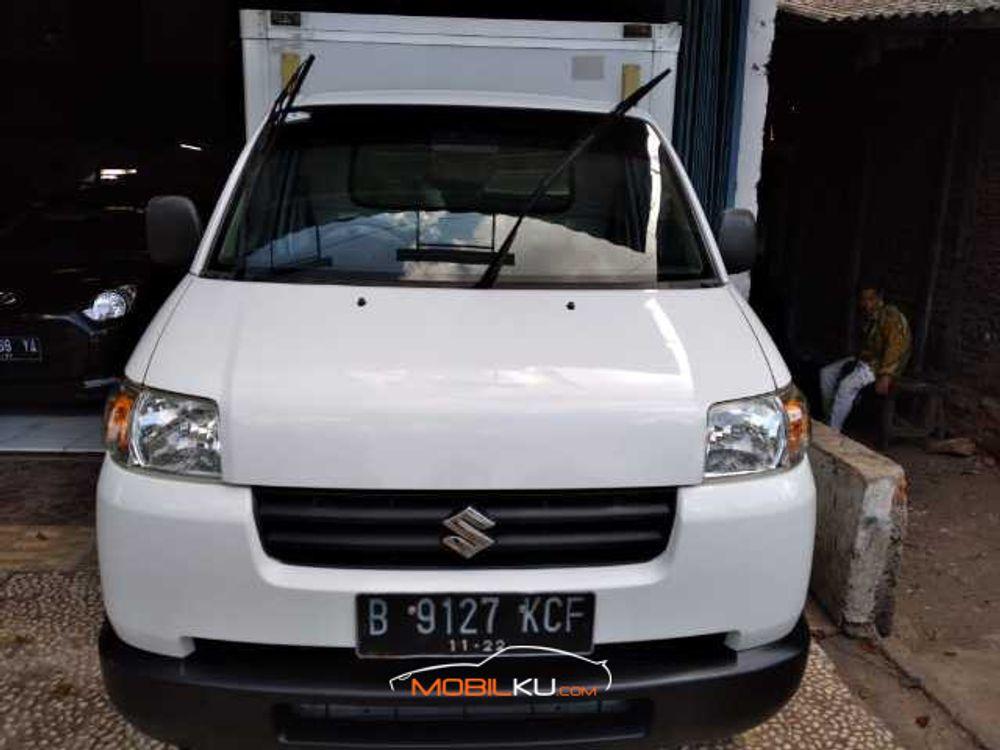 Mobil Suzuki Carry 2017