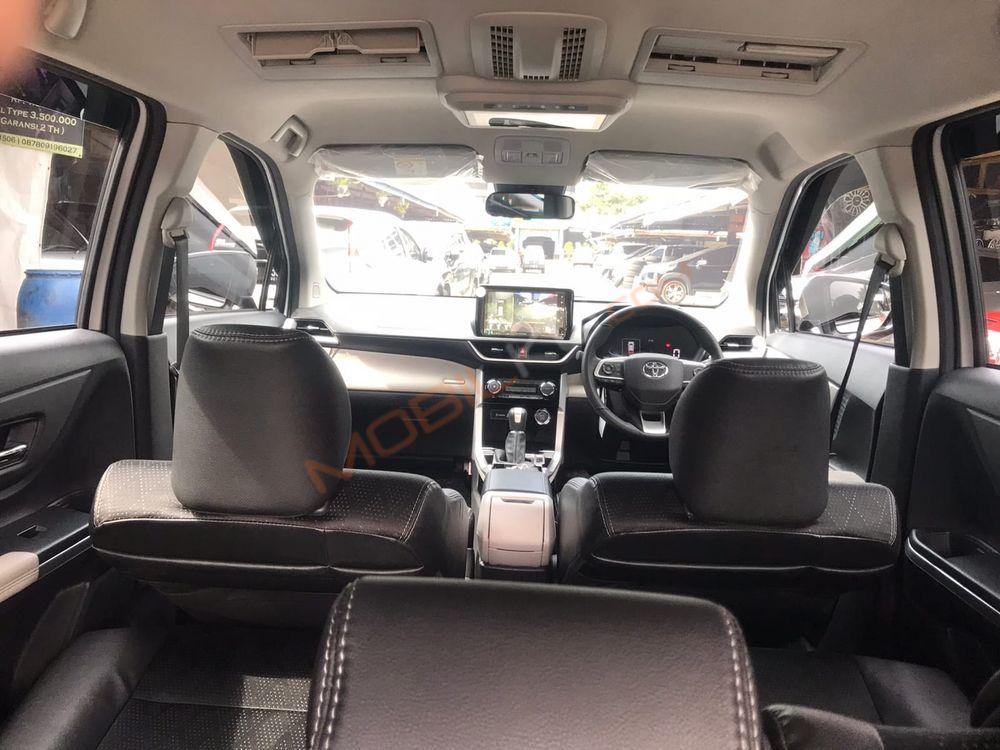 Mobil Toyota Veloz 2022