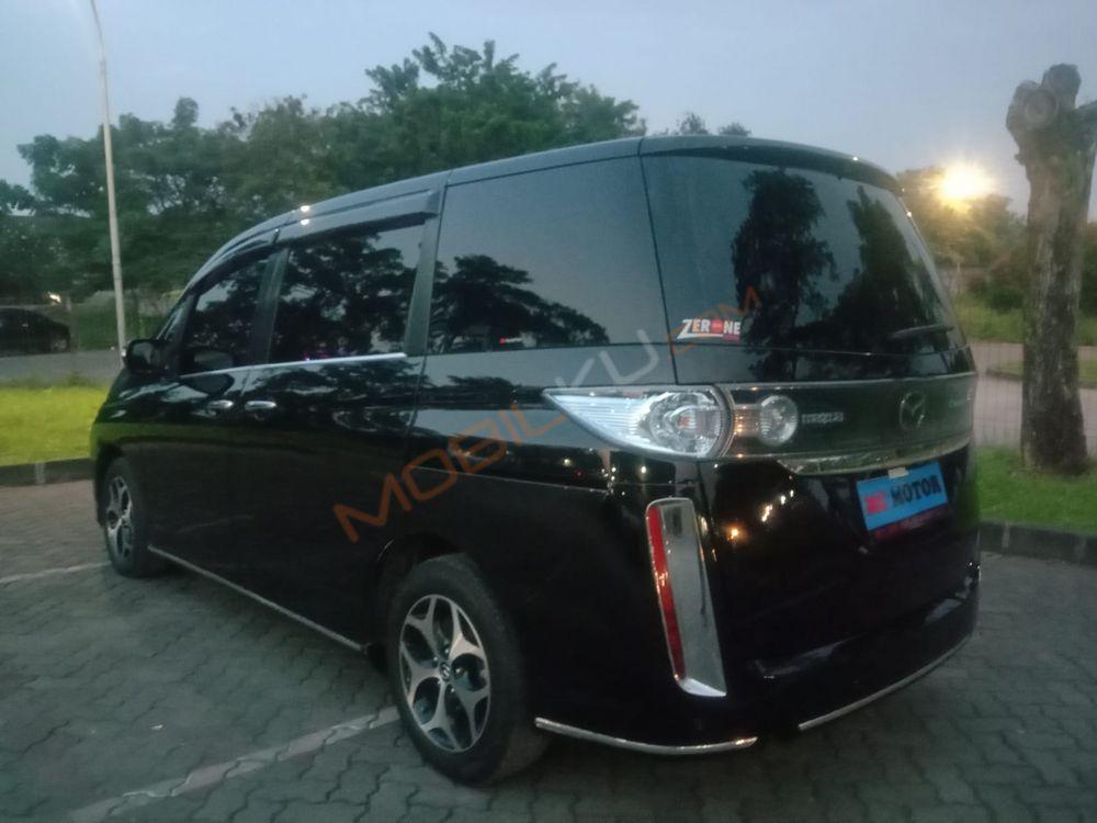 Mobil Mazda Biante 2012