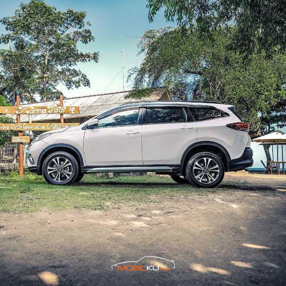 Mobil Daihatsu Terios 2021