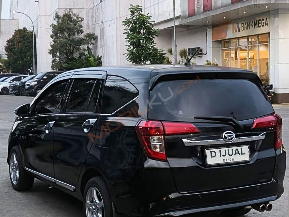 Mobil Daihatsu Sigra 2017