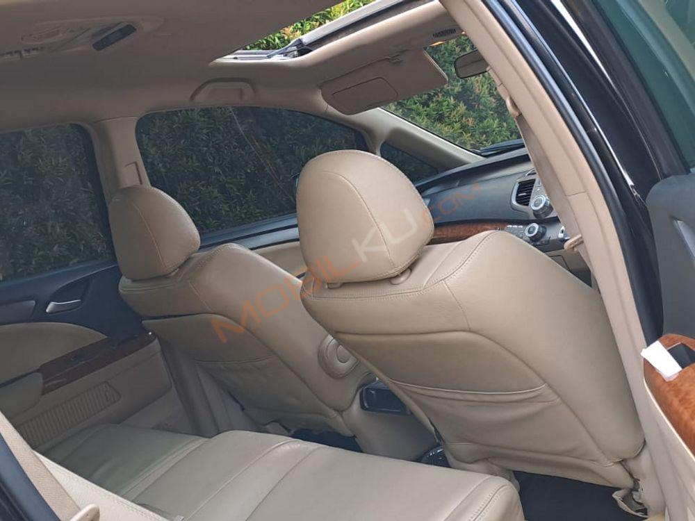 Mobil Honda Odyssey 2008