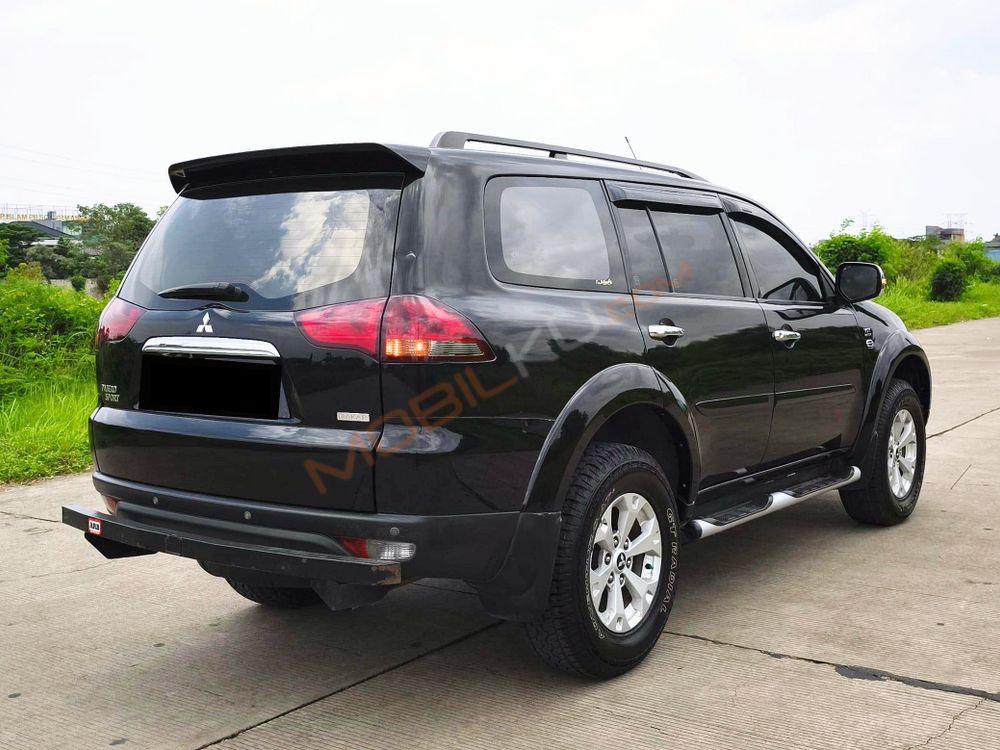 Mobil Mitsubishi Pajero Sport 2014