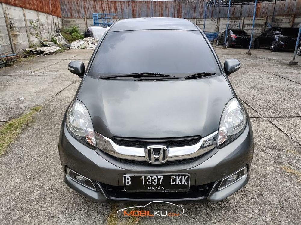 Mobil Honda Mobilio 2014