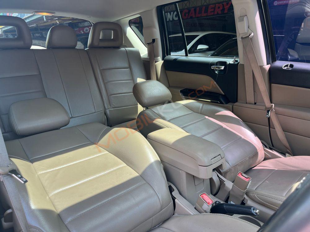 Mobil Jeep Compass 2013