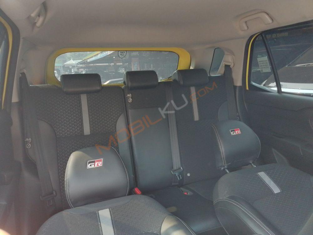 Mobil Toyota Raize 2022