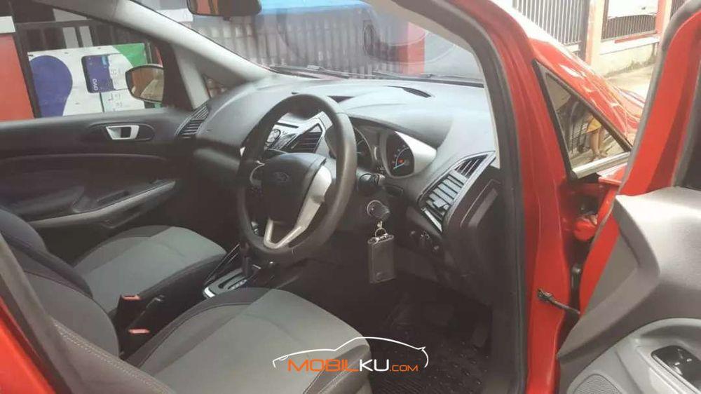 Mobil Ford EcoSport 2015