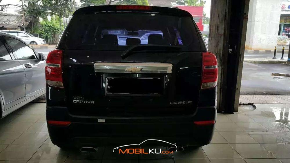 Mobil Chevrolet Captiva 2015