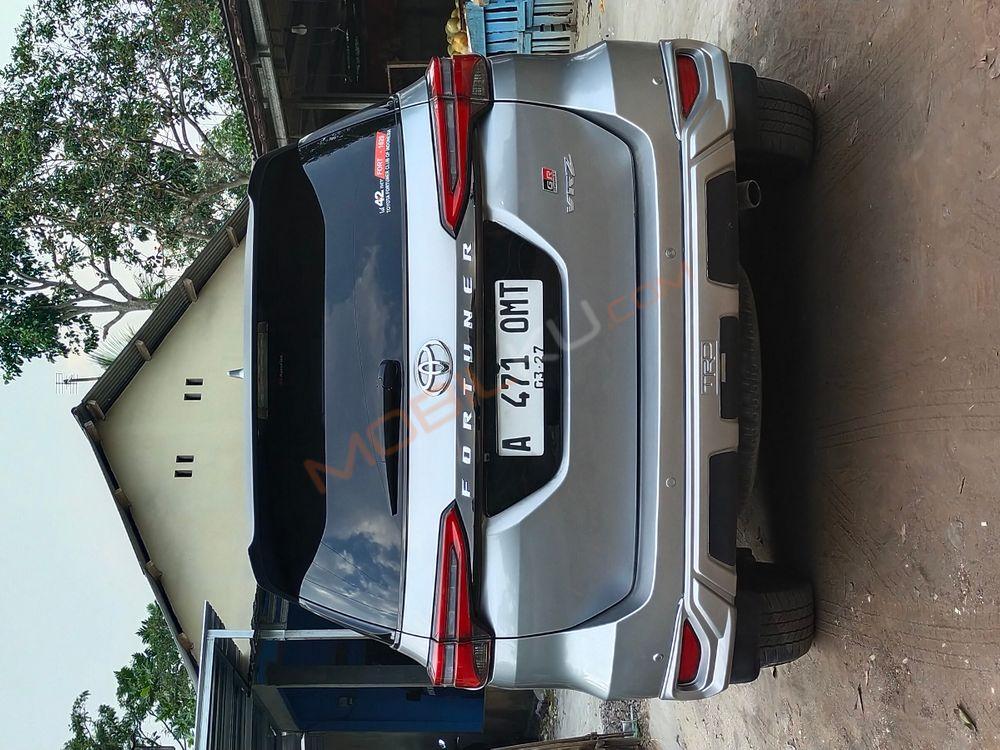Mobil Toyota Fortuner 2016