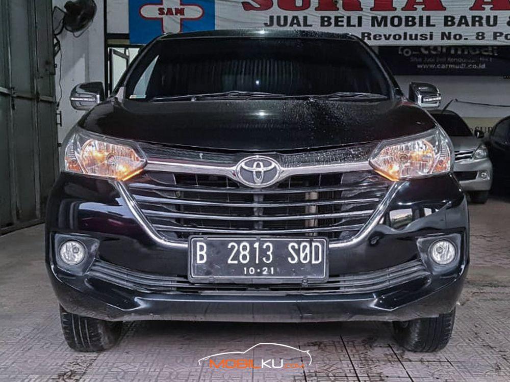 Mobil Toyota Avanza 2016
