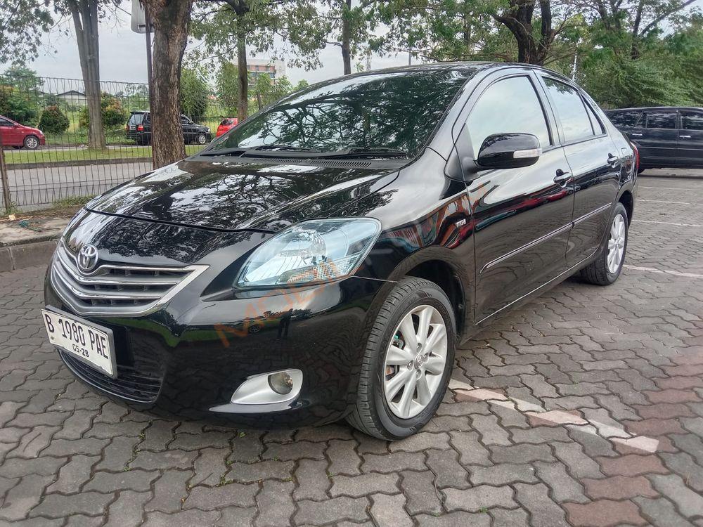 Mobil Toyota Vios 2013