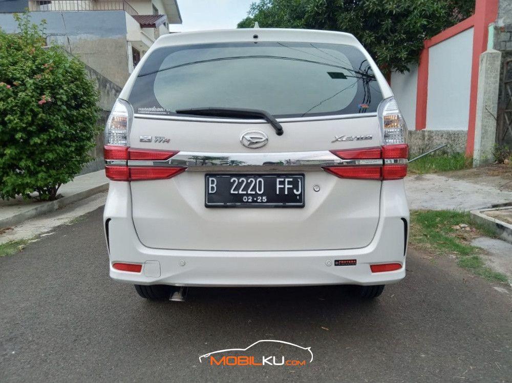 Mobil Daihatsu Xenia 2019