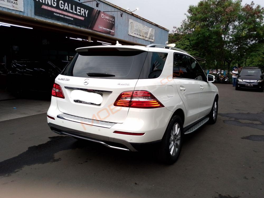 Mobil Mercedes-Benz ML 2014