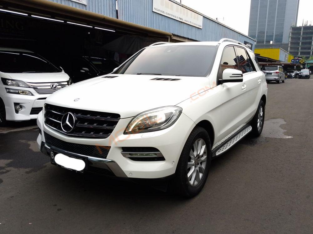 Mobil Mercedes-Benz ML 2014