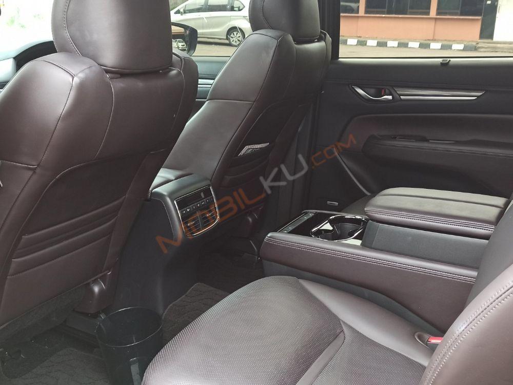 Mobil Mazda CX-8 2023