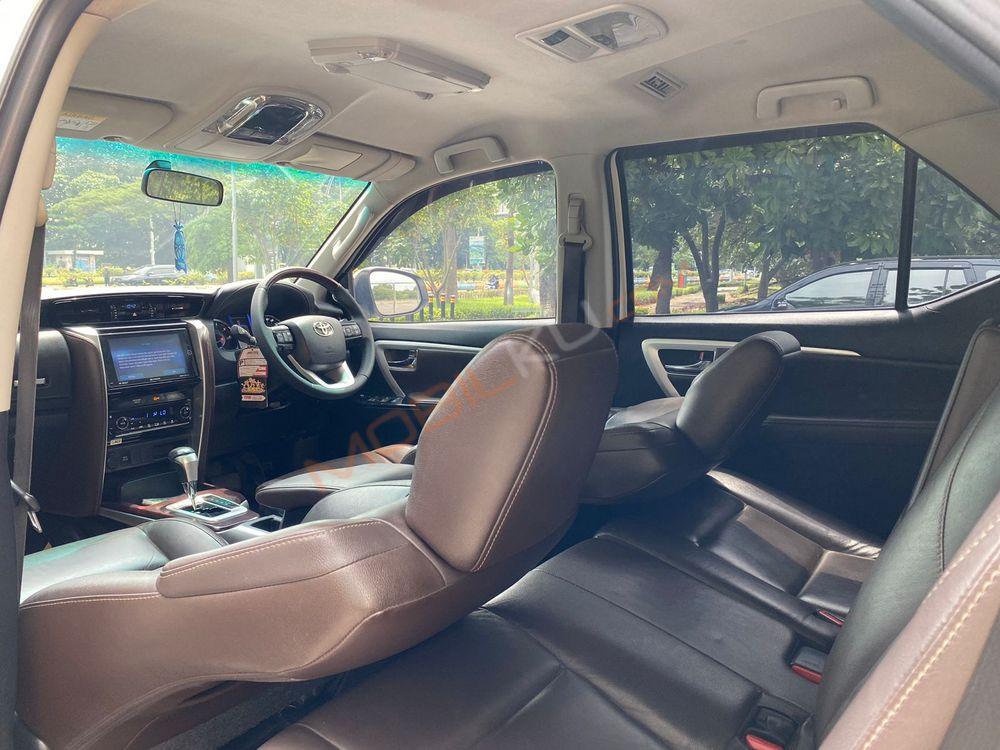 Mobil Toyota Fortuner 2017