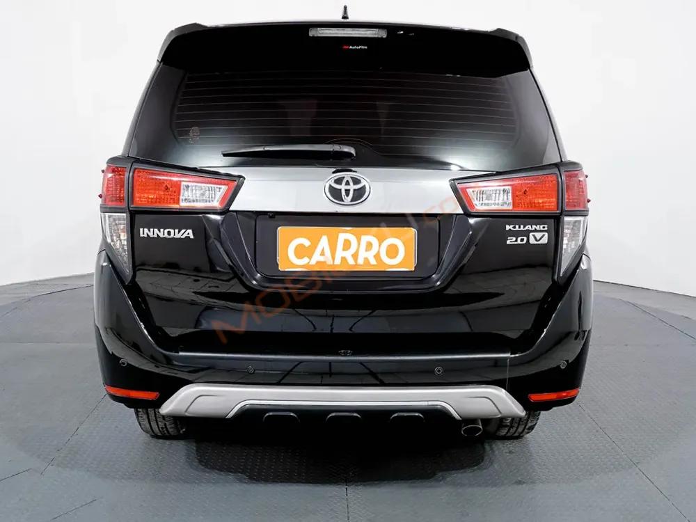 Mobil Toyota Kijang Innova 2019