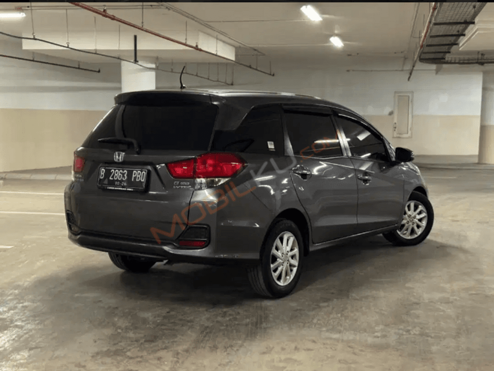 Mobil Honda Mobilio 2016