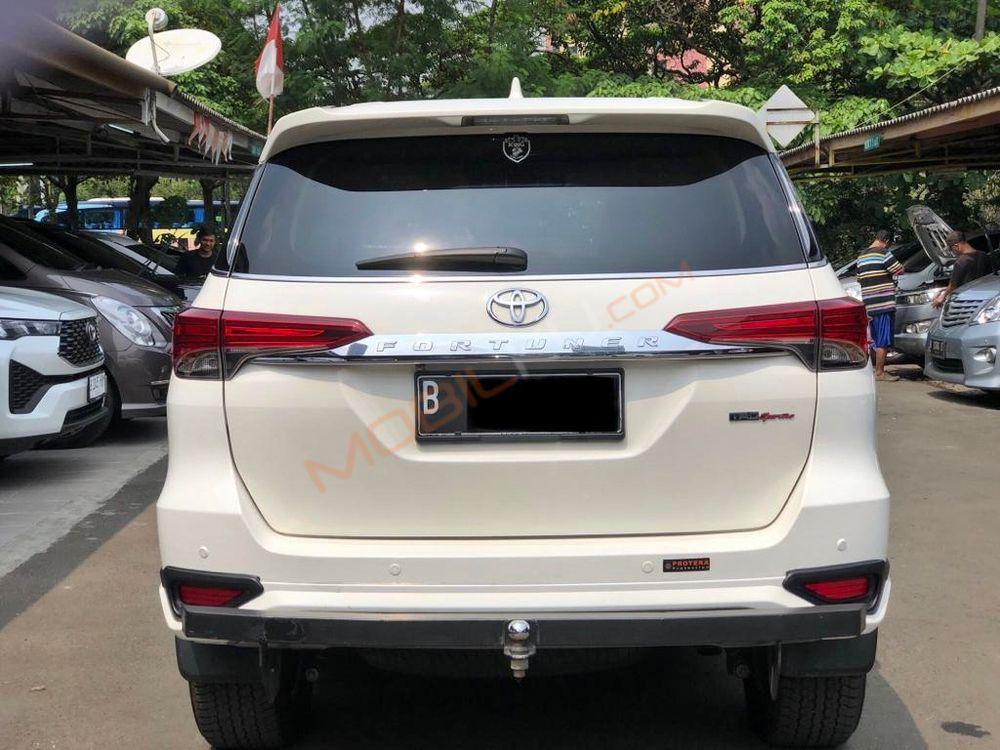 Mobil Toyota Fortuner 2019