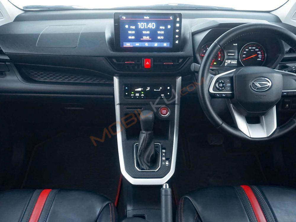 Mobil Daihatsu Xenia 2021