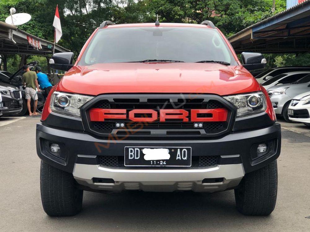 Mobil Ford Ranger 2014