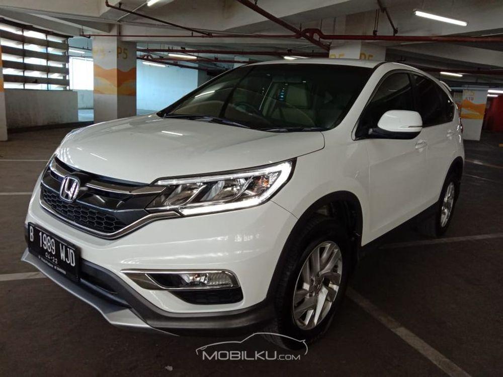 Mobil Honda CR-V 2017