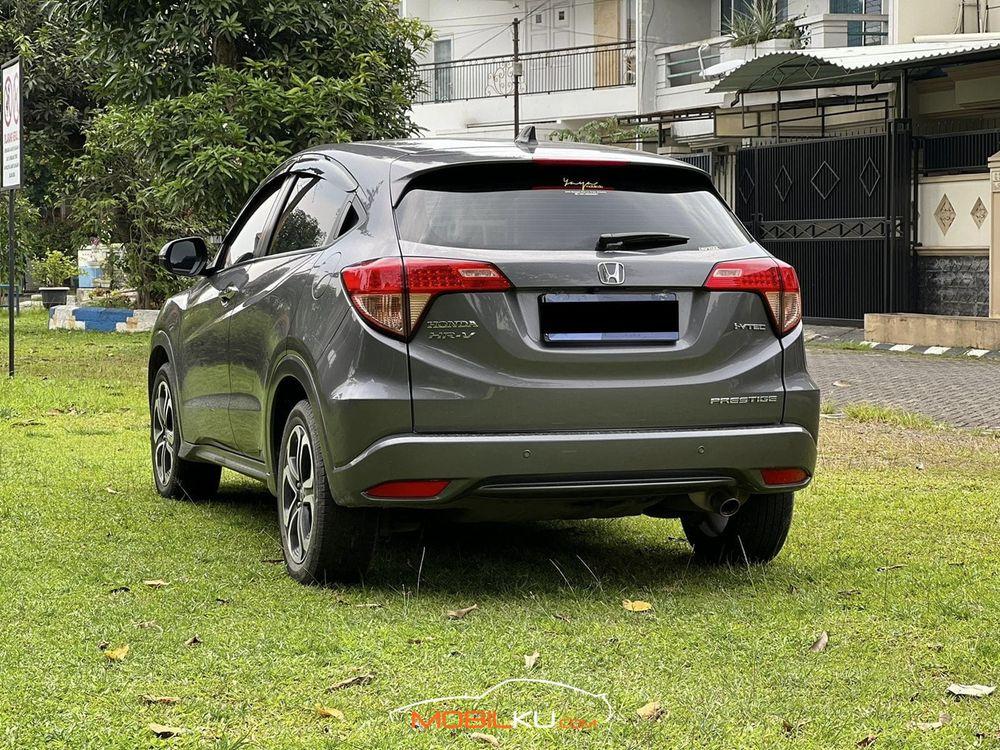 Mobil Honda HR-V 2017