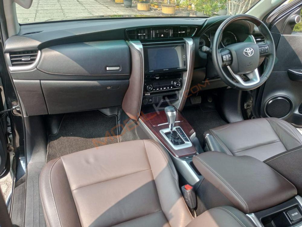 Mobil Toyota Fortuner 2016