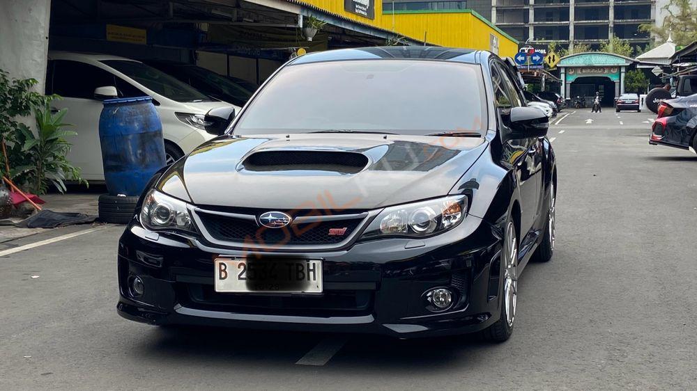 Mobil Subaru Impreza 2013