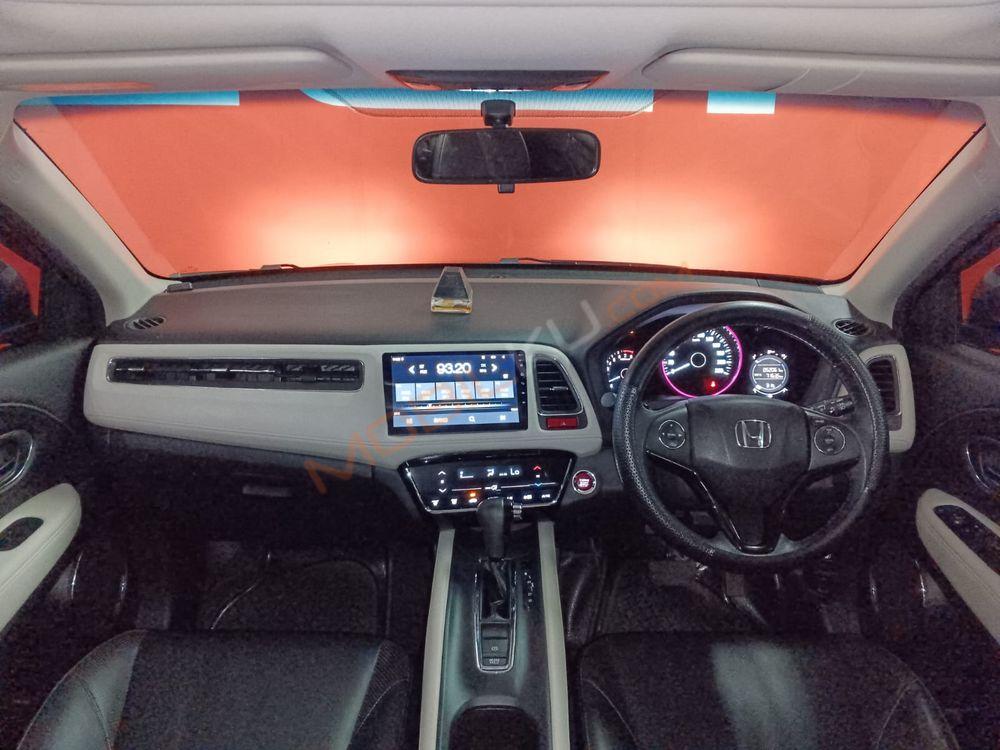 Mobil Honda HR-V 2015