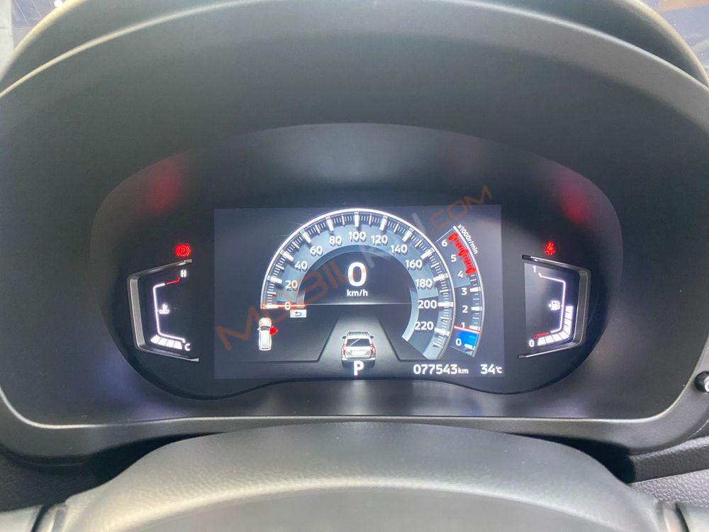 Mobil Mitsubishi Pajero Sport 2021