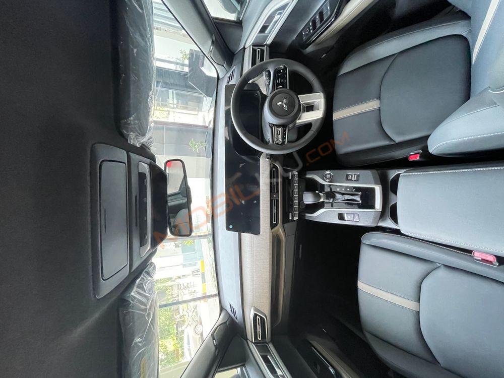 Mobil undefined undefined undefined