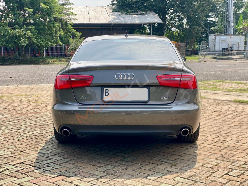 Mobil Audi A6 2013