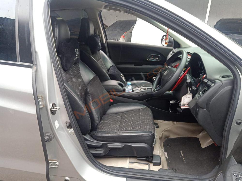 Mobil Honda HR-V 2015