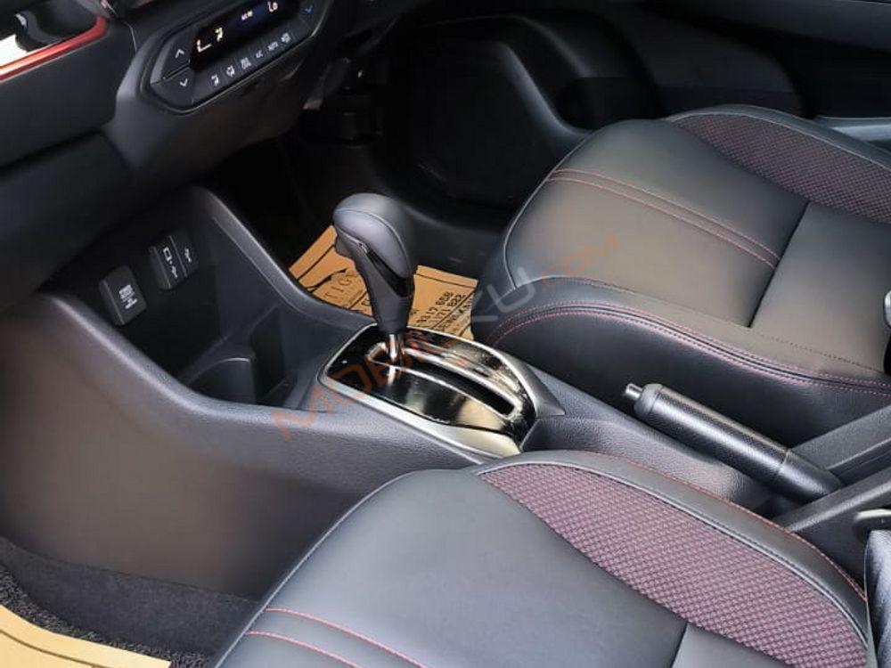 Mobil Honda WR-V 2025