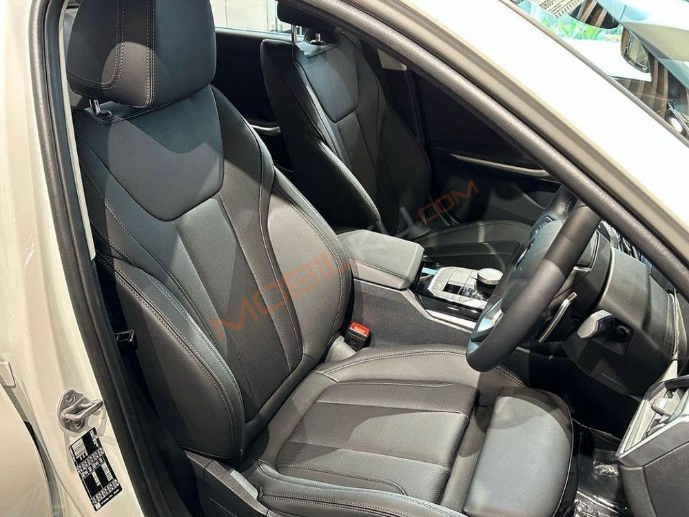 Mobil undefined undefined undefined